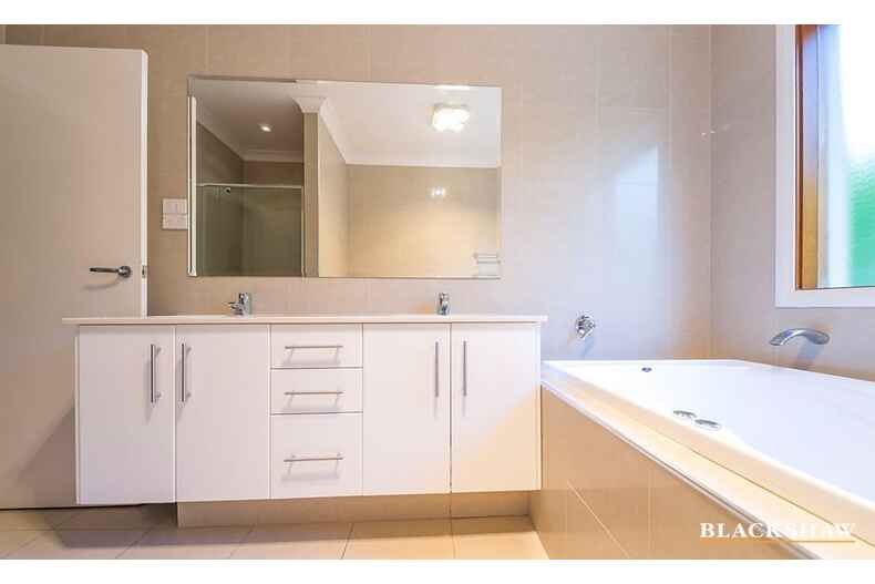 13A Golden Grove Red Hill