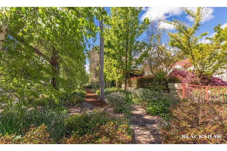 13A Golden Grove Red Hill