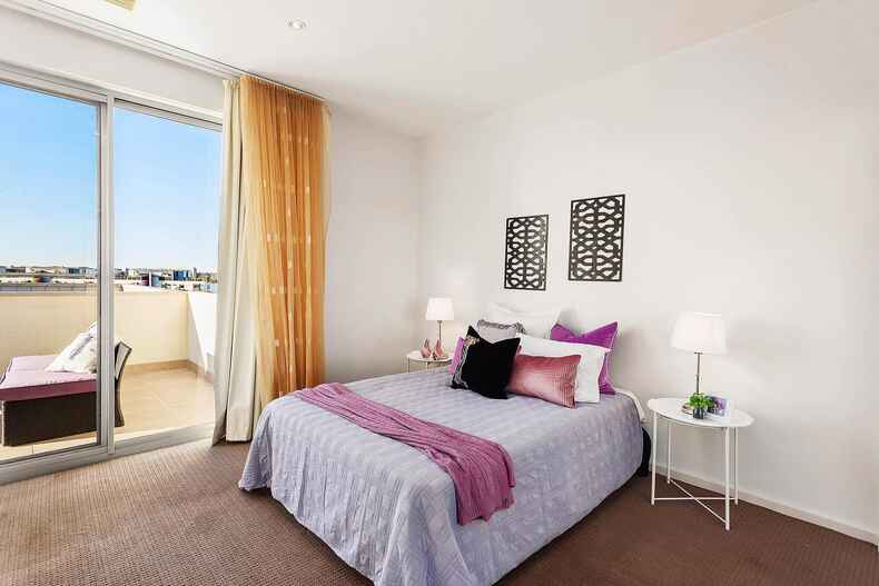 63/71 Giles Street Kingston