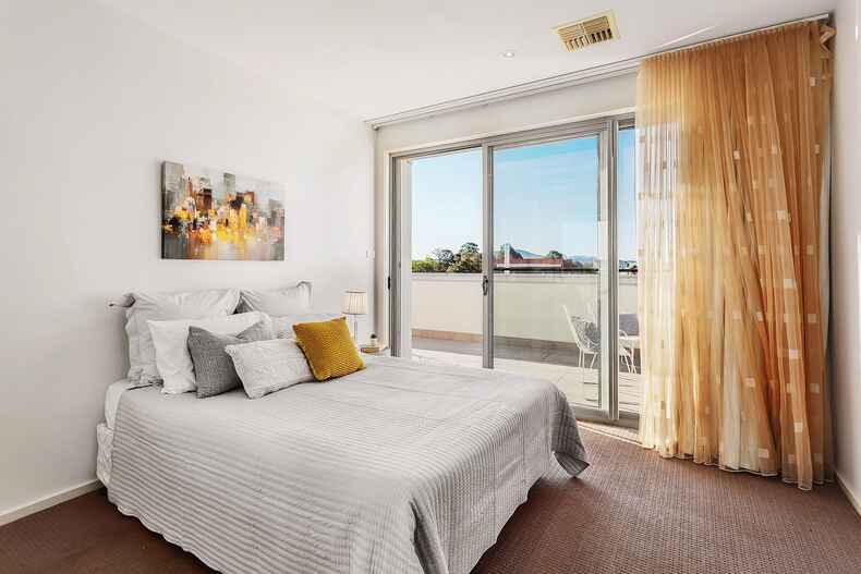 63/71 Giles Street Kingston