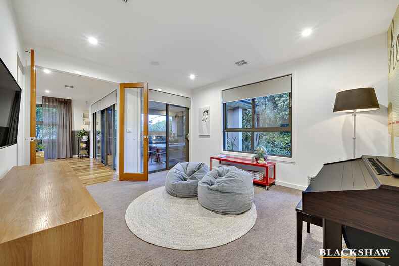 79 Stradbroke Street Deakin