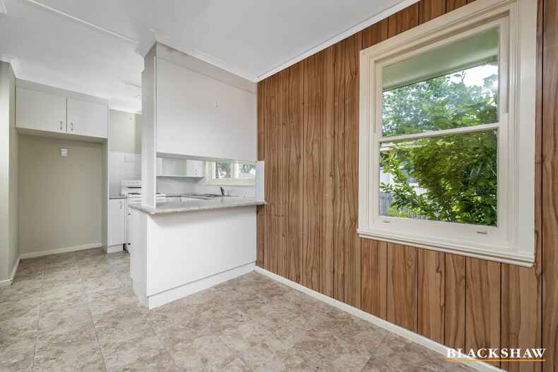 55 Caley Crescent Narrabundah