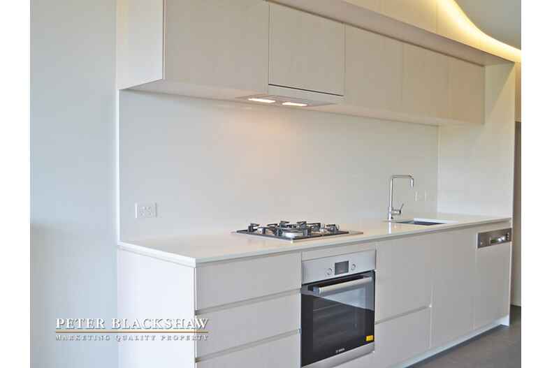 707/25 Edinburgh Avenue City