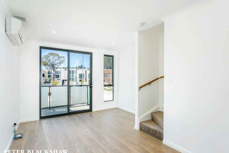 36/128 Easty Street Phillip