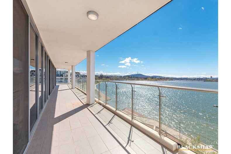 83/11 Trevillian Quay Kingston