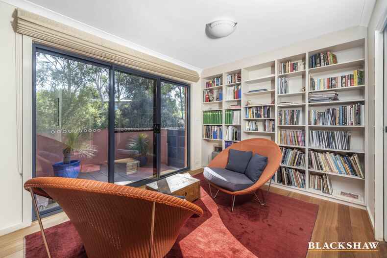 95 Shackleton Circuit Mawson