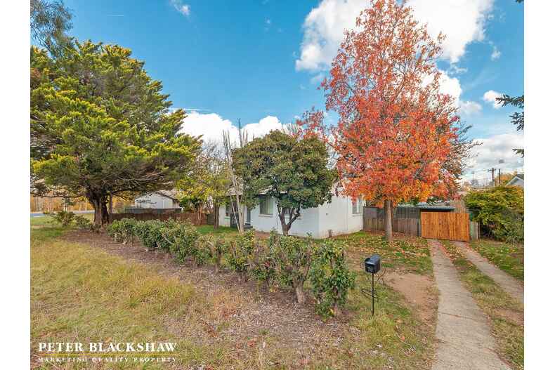 76 Tallara Parkway Narrabundah