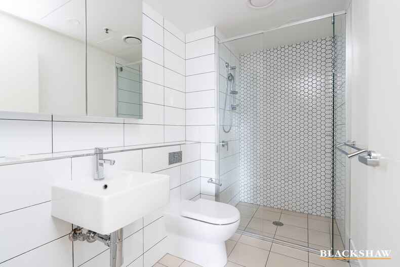 2310/120 Eastern Valley Way Belconnen