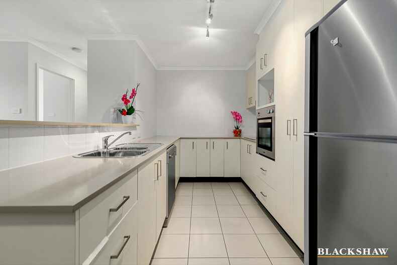 23/21 Wiseman Street Macquarie