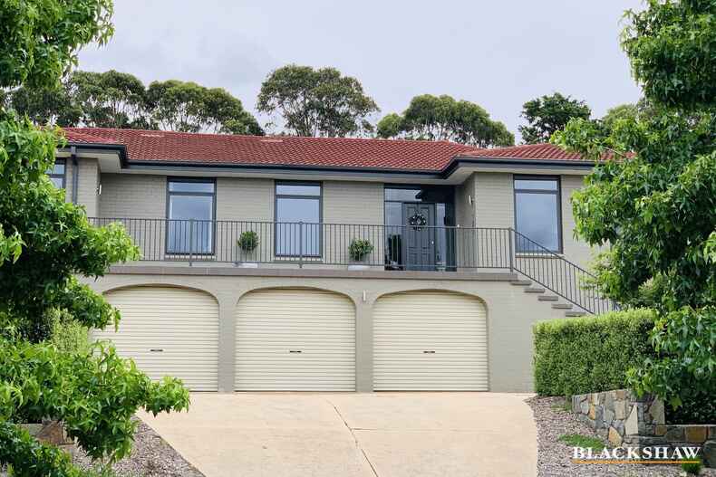 125 Hawkesbury Crescent Farrer