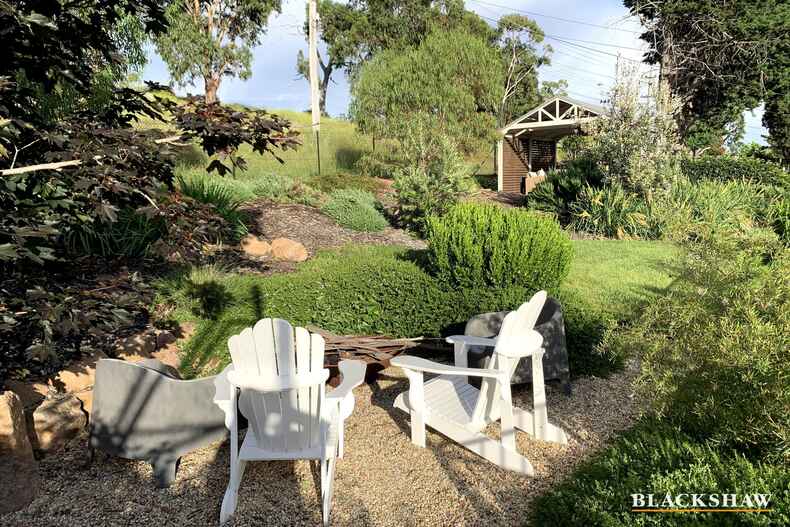 125 Hawkesbury Crescent Farrer