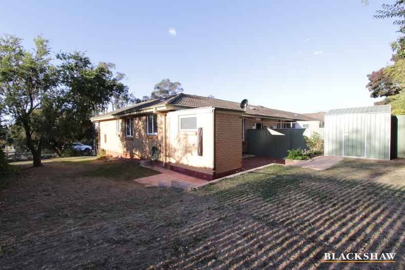 1/2 Gerald Street Queanbeyan