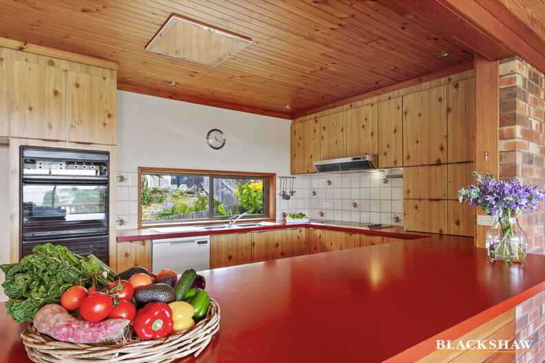 22 Hilltop Crescent Surf Beach
