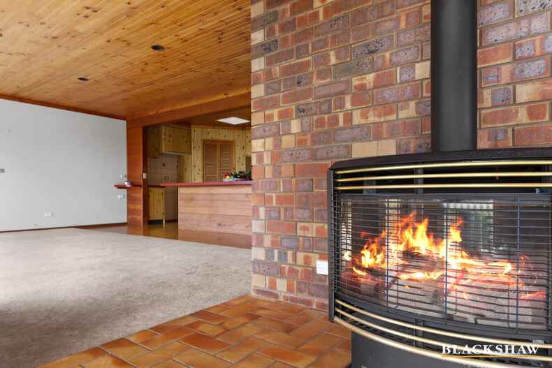 22 Hilltop Crescent Surf Beach
