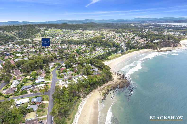 22 Hilltop Crescent Surf Beach