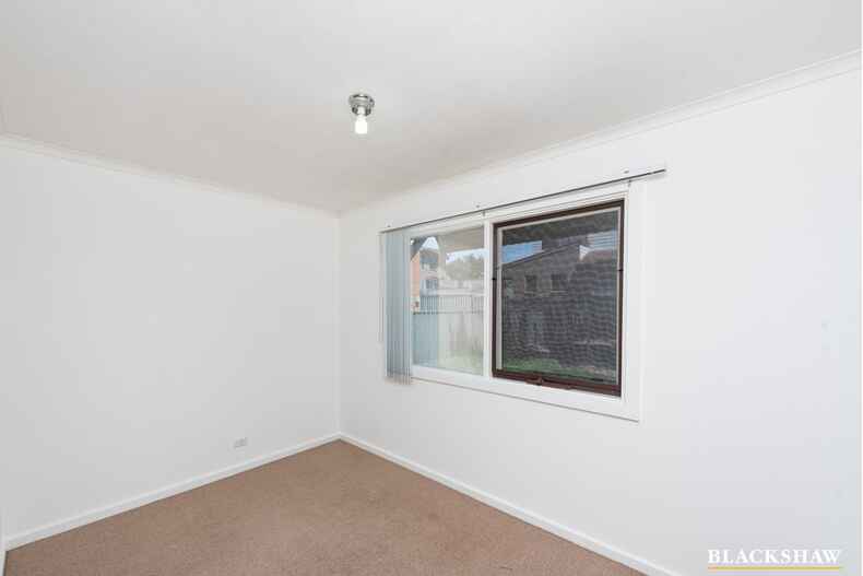 4/75 Tharwa Road Queanbeyan