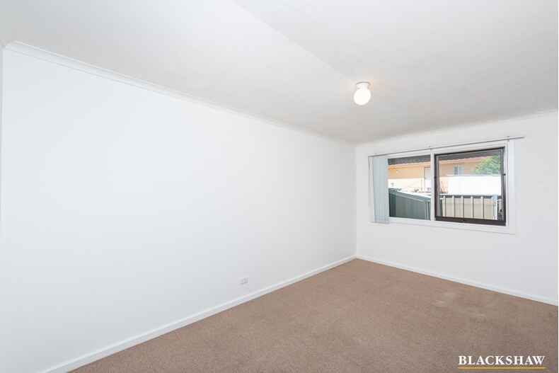 4/75 Tharwa Road Queanbeyan