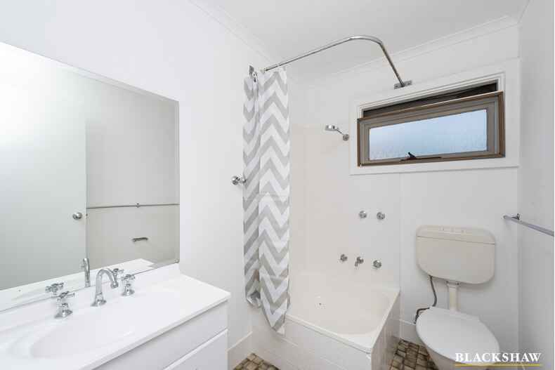 4/75 Tharwa Road Queanbeyan