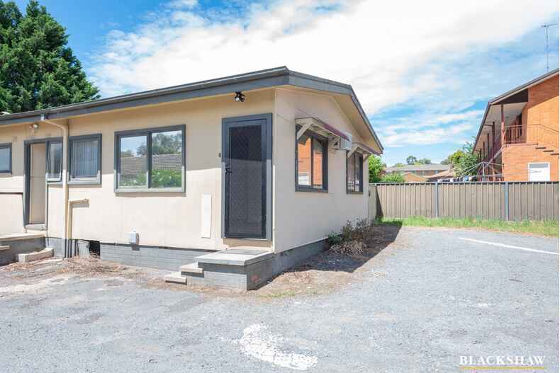 4/75 Tharwa Road Queanbeyan