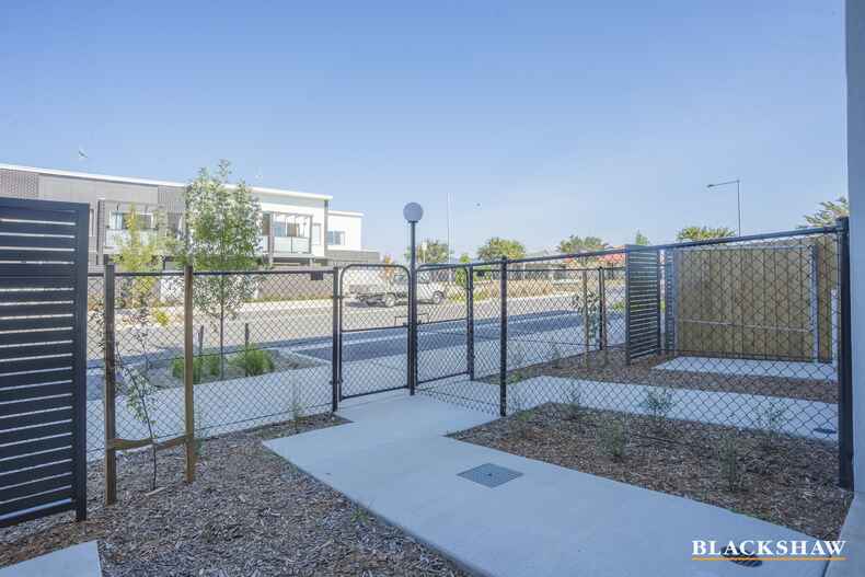 20/40 Henry Kendall Street Franklin