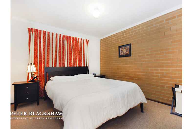82/9 Murdoch Street Lyneham