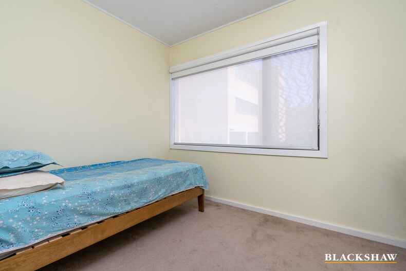 4/5 Garran Place Garran