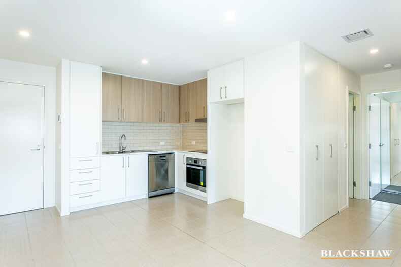 63/2 Hinder Street Gungahlin