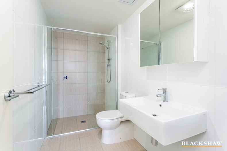 63/2 Hinder Street Gungahlin