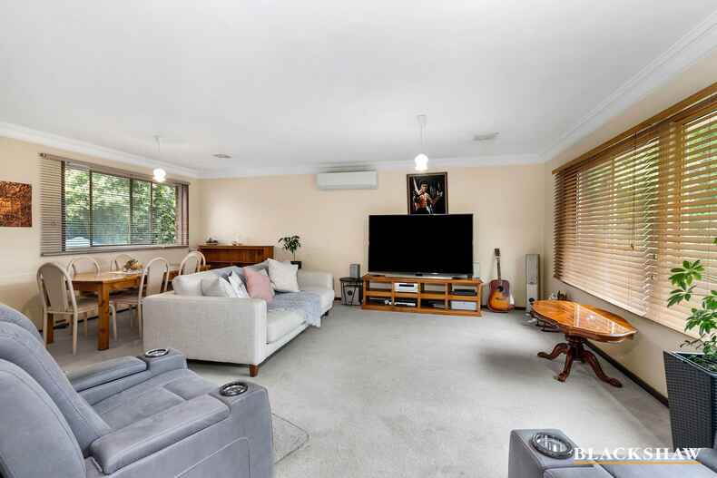 37 Broadbent Street Scullin