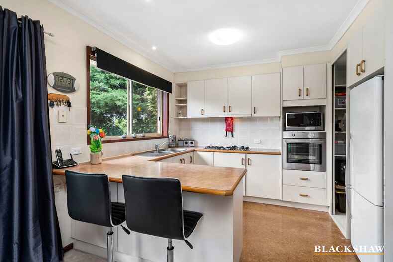 37 Broadbent Street Scullin