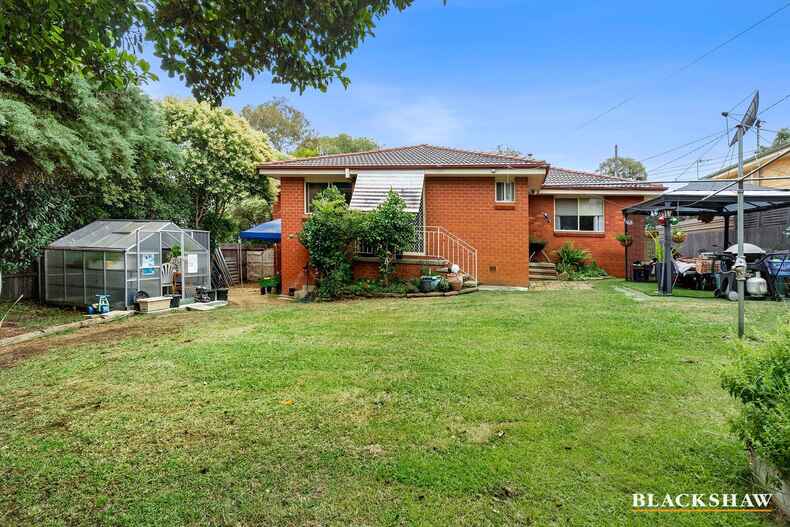 37 Broadbent Street Scullin