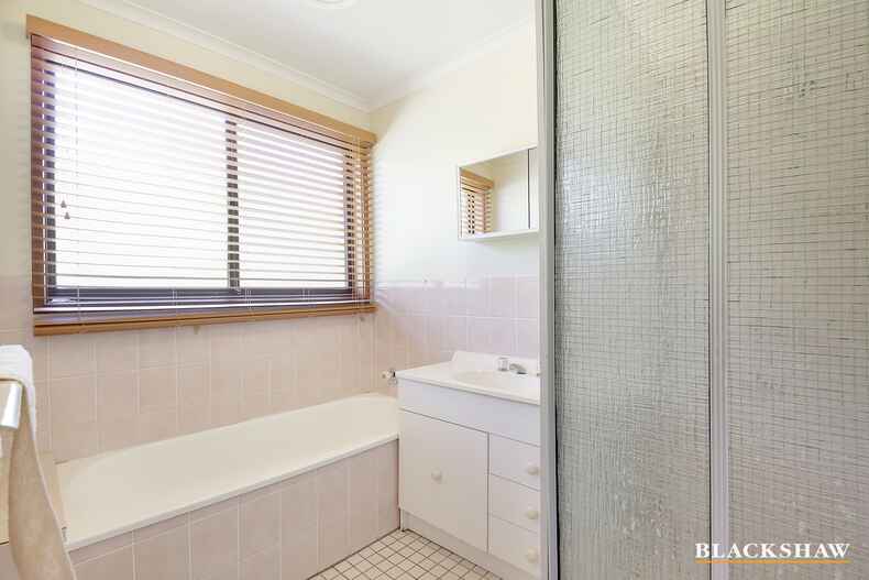 6 Caddy Place Florey