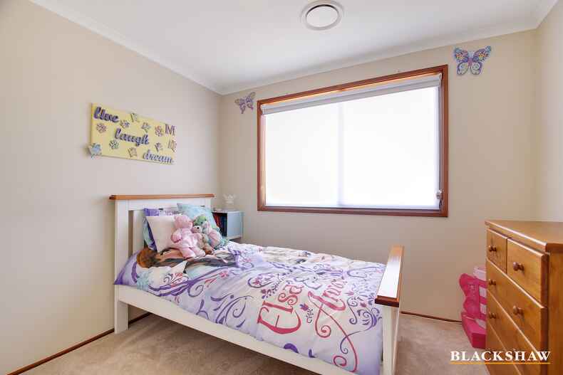 6 Caddy Place Florey