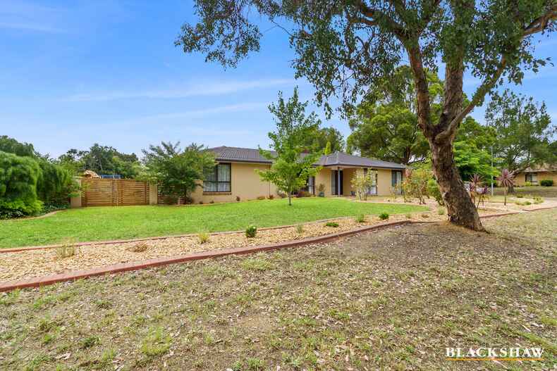 1 Lightfoot Crescent Florey