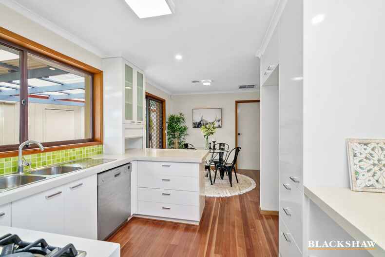 1 Lightfoot Crescent Florey