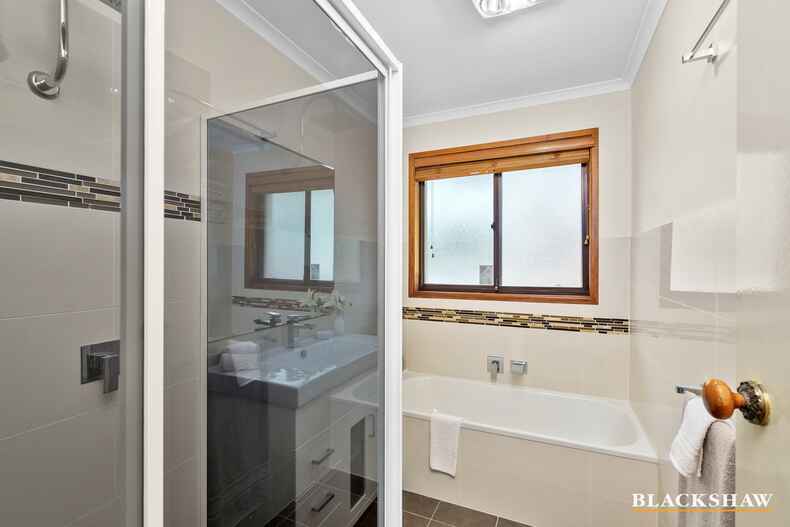 1 Lightfoot Crescent Florey