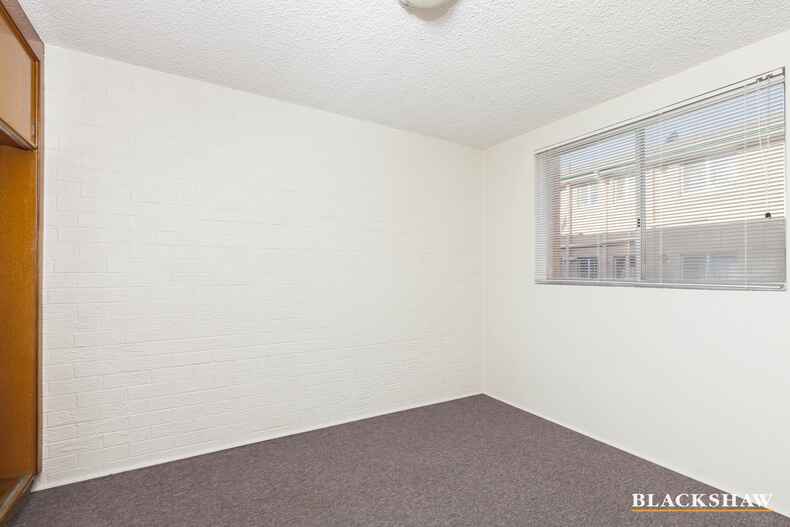 4/85 Derrima Road Queanbeyan
