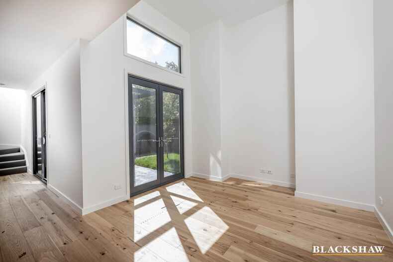 5/36 Blacket Street Downer