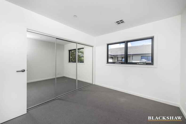 5/36 Blacket Street Downer