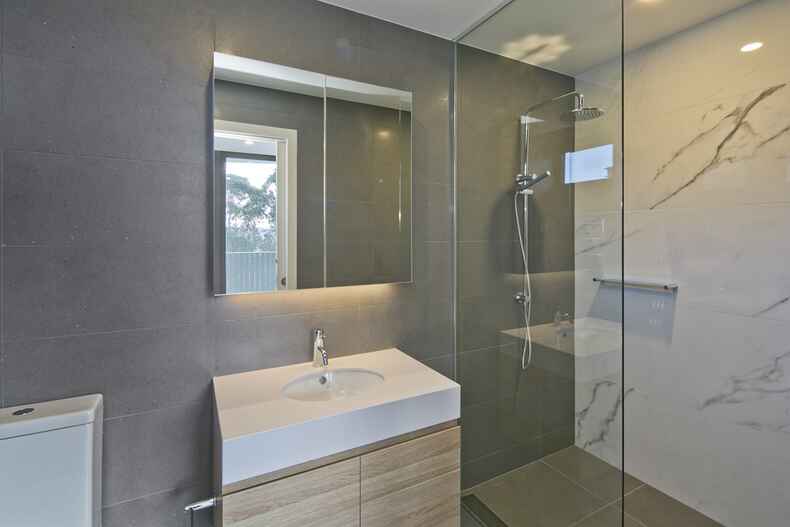 21/22 Canberra Avenue Forrest