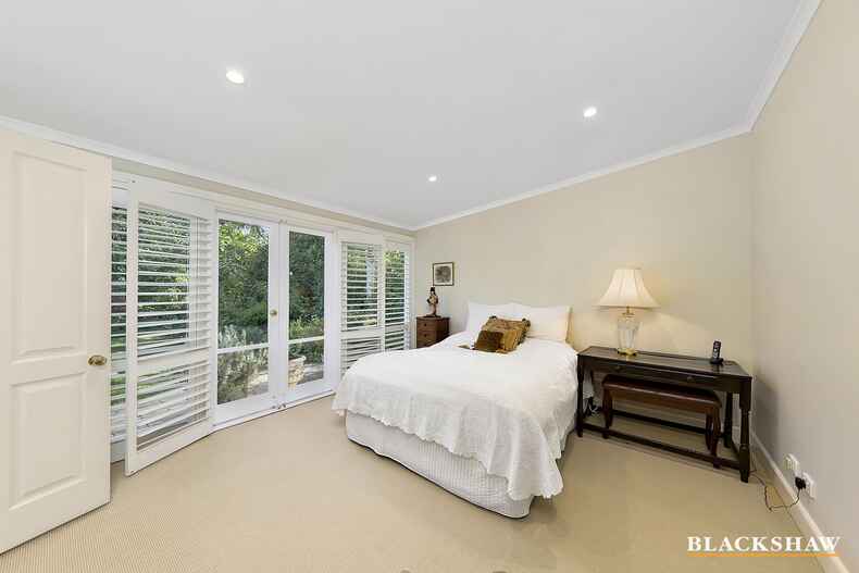 13 Hooker Street Yarralumla