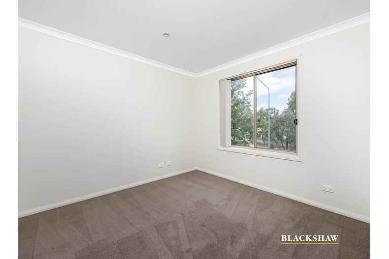 87a Anthony Rolfe Avenue Gungahlin