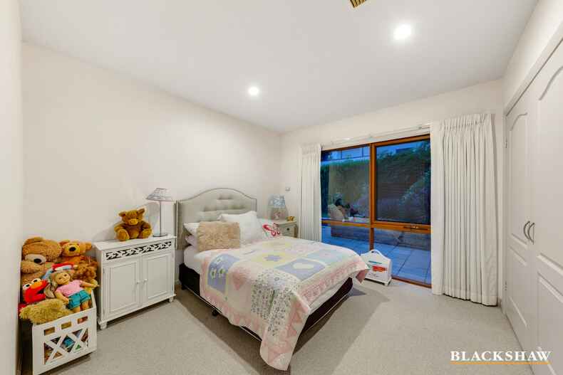 23 Kent Street Deakin