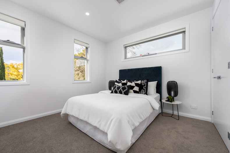2/54 Jacka Crescent Campbell