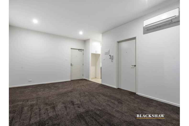 60/60 Tishler Street Wright