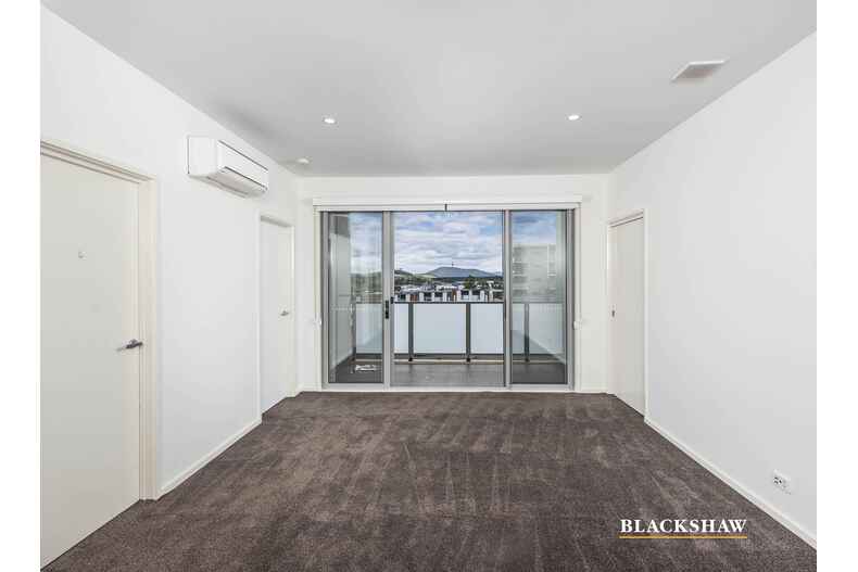 60/60 Tishler Street Wright