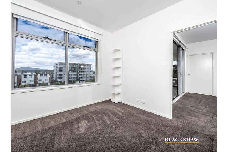 60/60 Tishler Street Wright