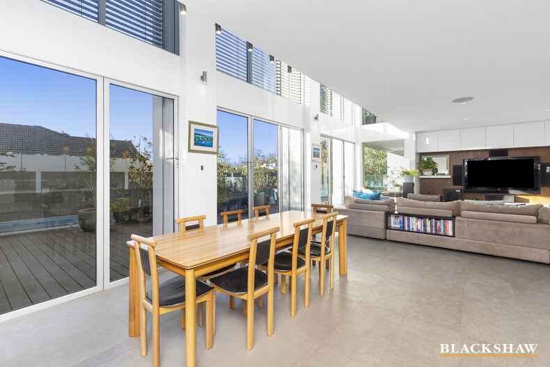 14 Weld Street Yarralumla