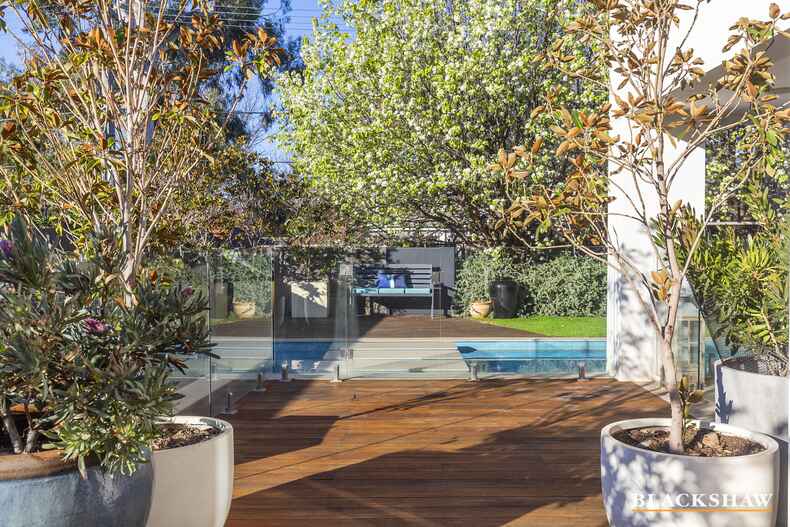 14 Weld Street Yarralumla