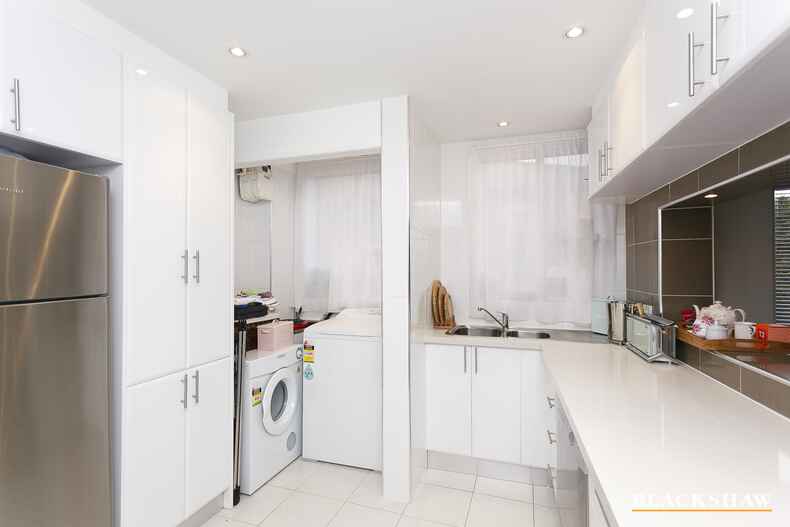 7/36 Uriarra Road Queanbeyan
